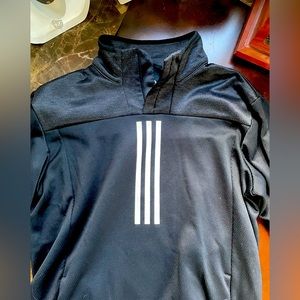 Long sleeve Addis sweat shirt